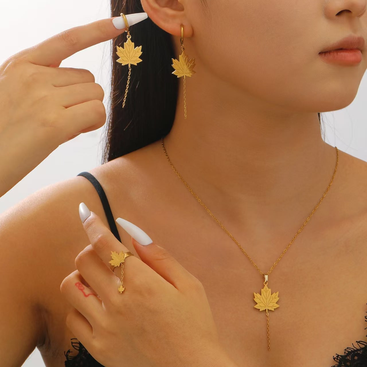 Wholesale Tassel Maple Leaf Stainless Steel Pendant